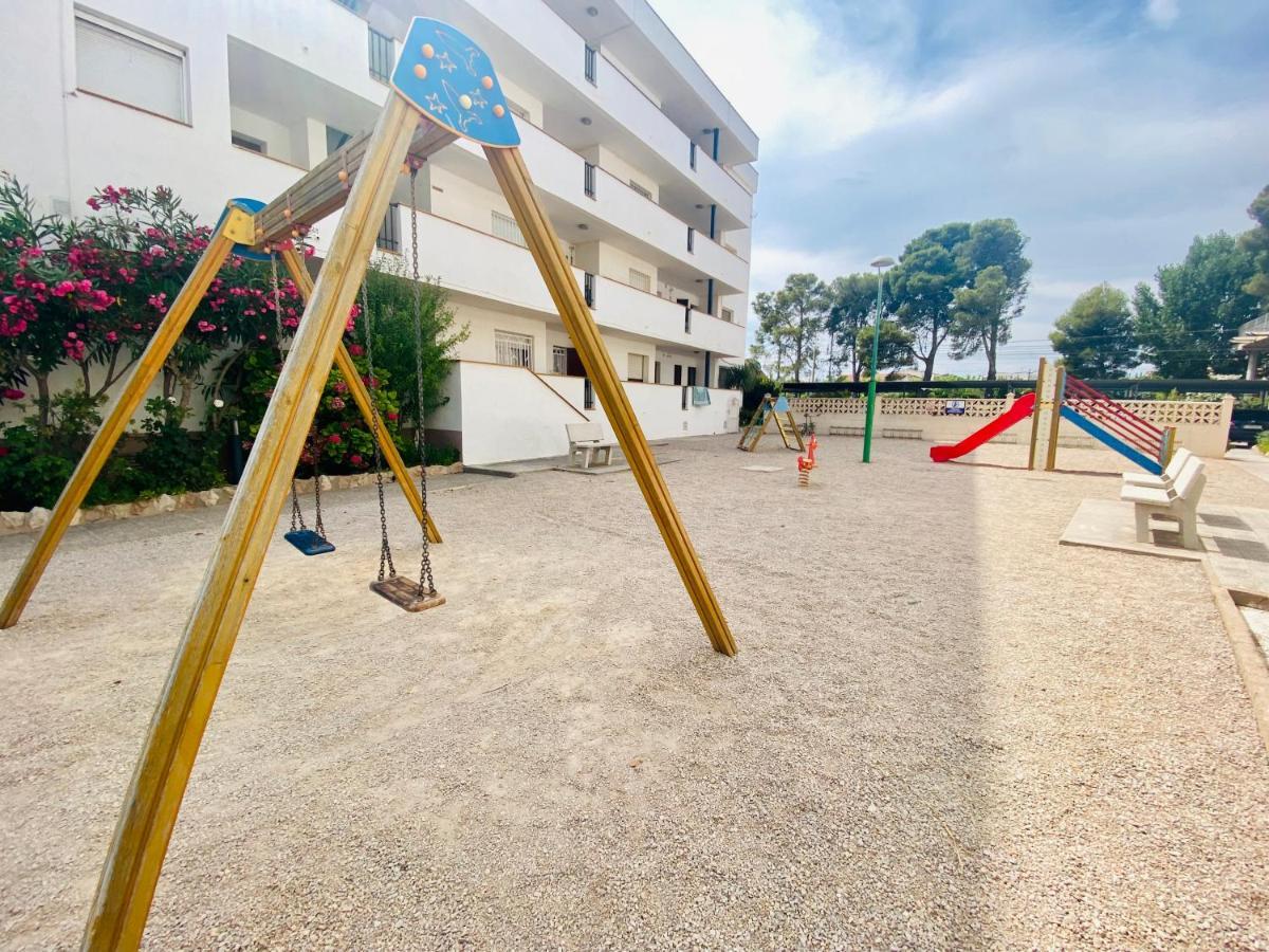 Apartamento Completo Frente Al Mar Creixell Eksteriør billede