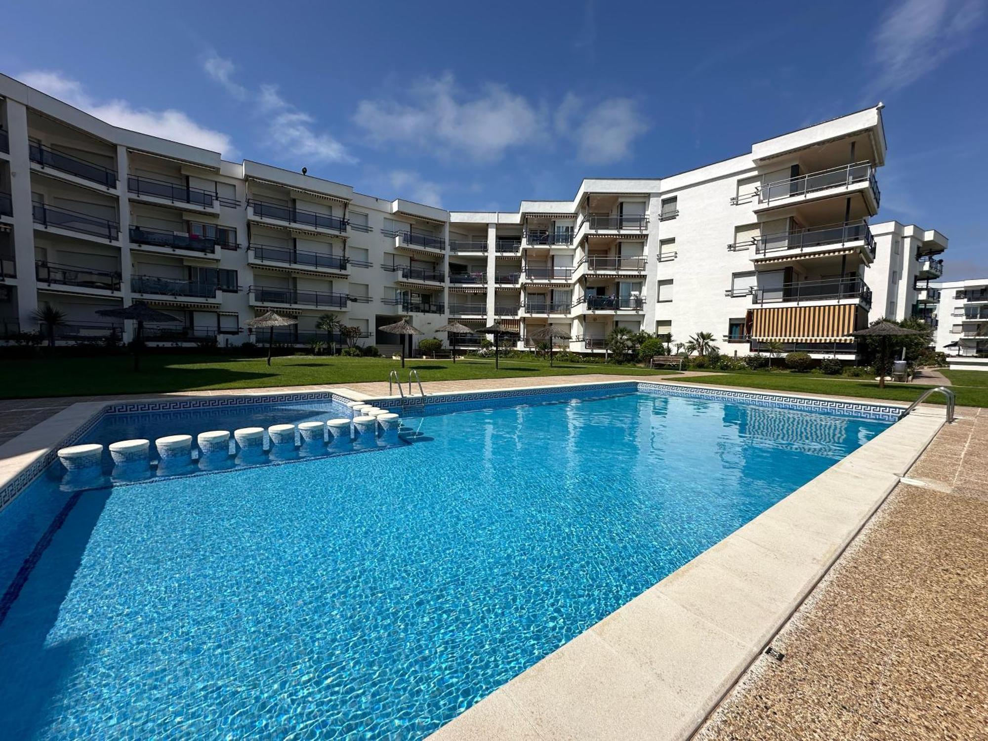 Apartamento Completo Frente Al Mar Creixell Eksteriør billede